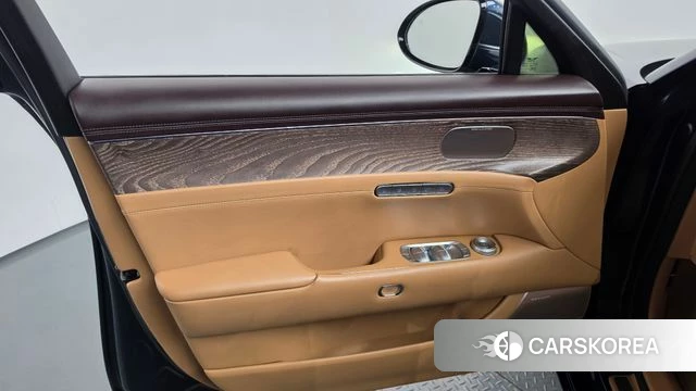 Genesis G90 (RS4) id 4793468 из Кореи 16
