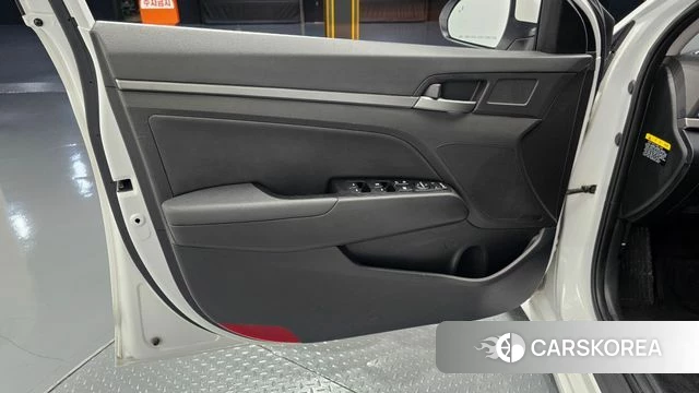 Hyundai Avante AD id 4390615 из Кореи 16