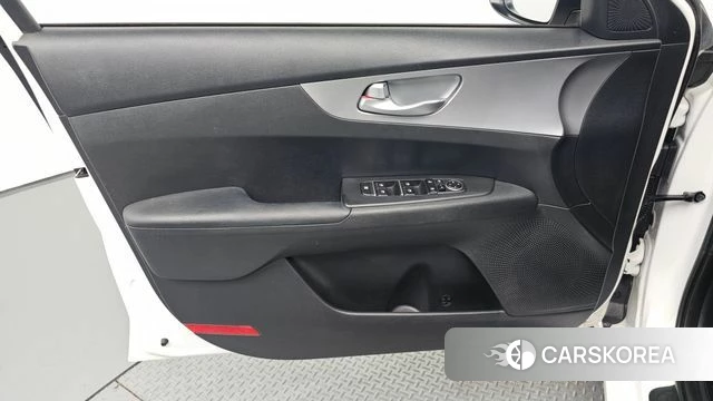Kia The New K3 2nd generation id 4613172 из Кореи 16