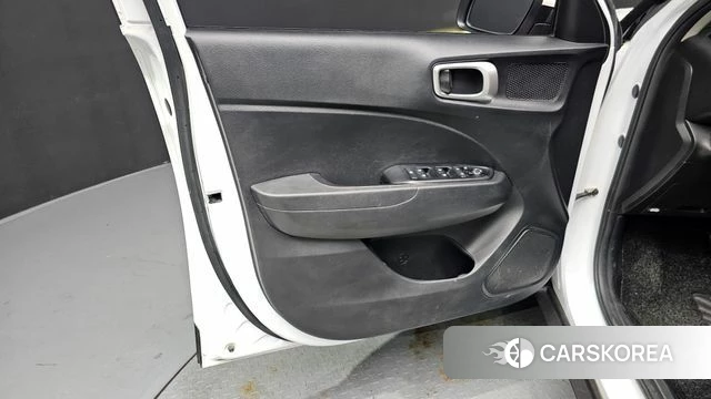 Hyundai Venue id 4534857 из Кореи 16