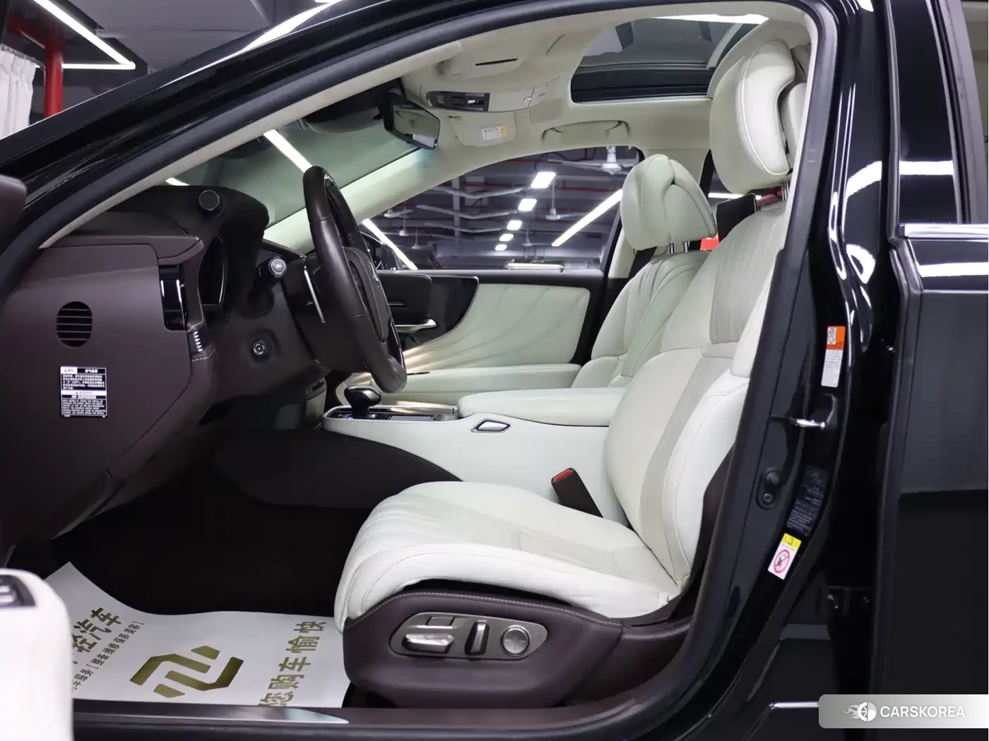 Lexus LS id 4583833 из Китая 16