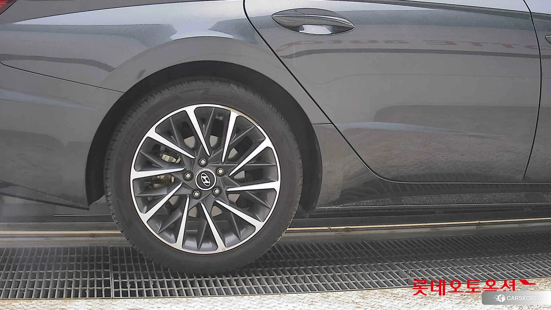 Hyundai Sonata id 4289466 из Кореи 16