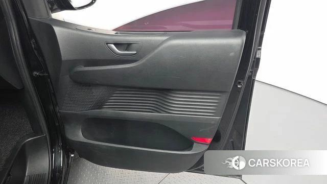 Hyundai Staria id 4881103 из Кореи 16