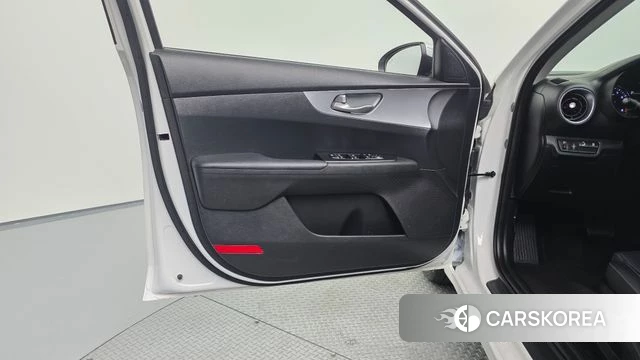 Kia The New K3 2nd generation id 4764309 из Кореи 16