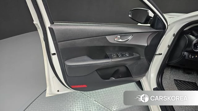 Kia The New K3 2nd generation id 4495555 из Кореи 16