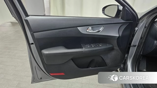 Kia The New K3 2nd generation id 4409083 из Кореи 16
