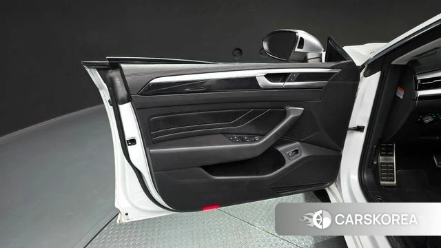 Volkswagen Arteon id 4186761 из Кореи 16