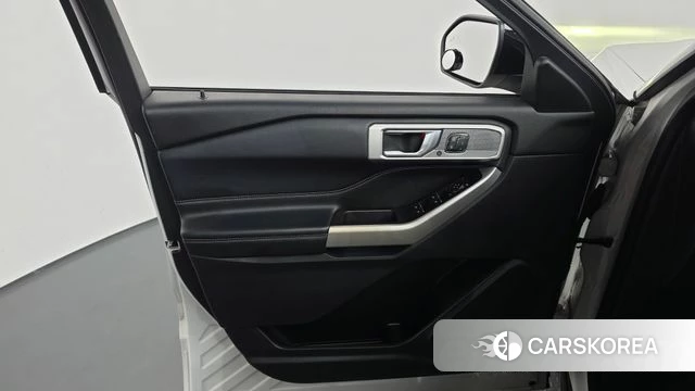Ford Explorer 6th Generation id 4764639 из Кореи 16
