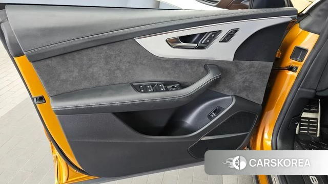 Audi Q8 (4M) id 4501185 из Кореи 16
