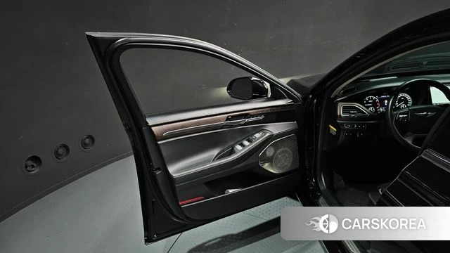 Genesis G90 id 4225410 из Кореи 16