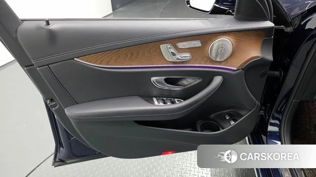 Mercedes-Benz E-Class W213 id 4481912 из Кореи 16