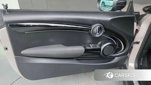 Mini Cooper id 4516945 из Кореи 16