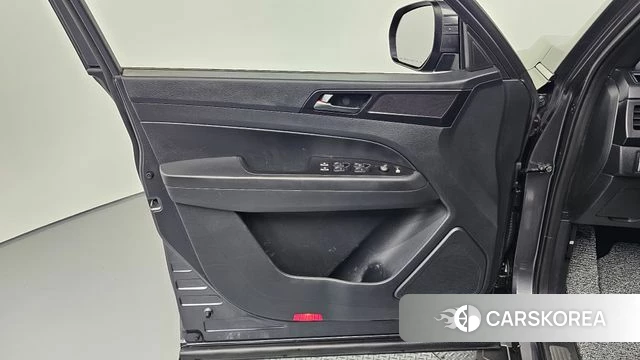 Ssangyong Rexton Sports id 4203339 из Кореи 16