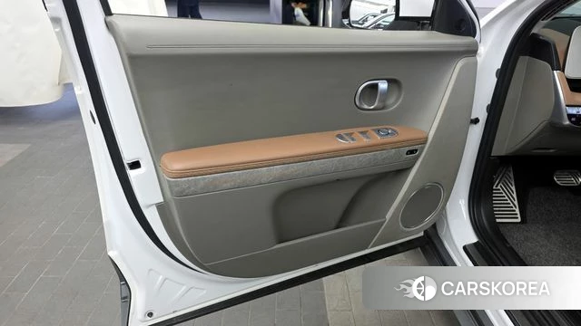 Hyundai Ionic 5 id 4293765 из Кореи 16