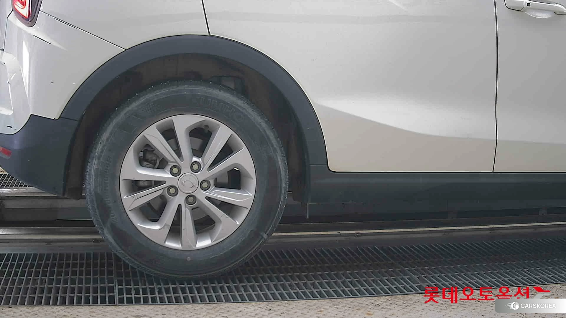 SsangYong Tivoli id 4902610 из Кореи 16