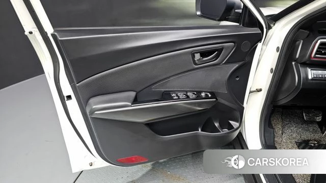 Ssangyong Berry New Tivoli id 4496025 из Кореи 16