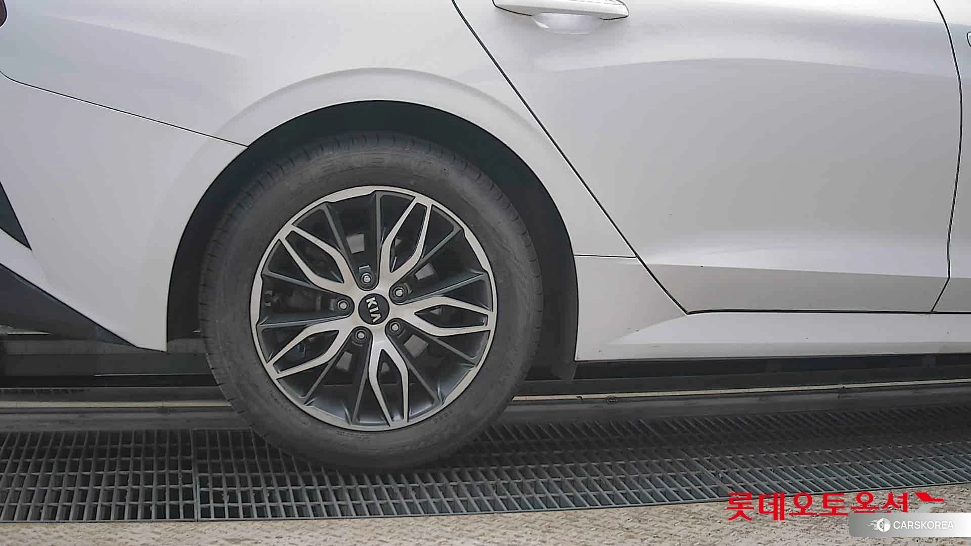 Kia K5 id 4296910 из Кореи 16