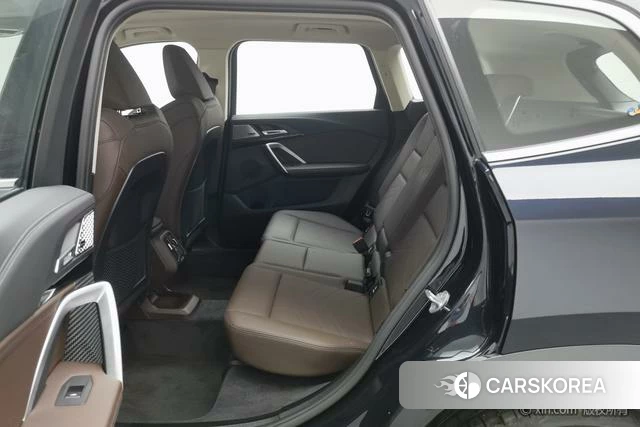 BMW iX1 id 4306996 из Китая 16