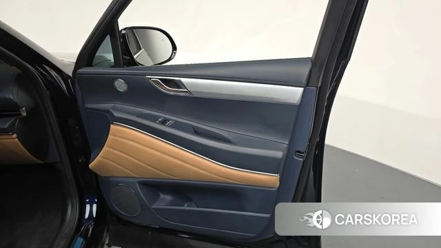Genesis GV80 id 4591530 из Кореи 16