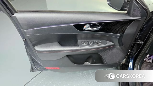 Kia Come New K3 id 4203593 из Кореи 16