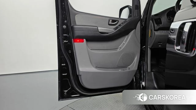Hyundai The New Grand Starex id 4850172 из Кореи 16