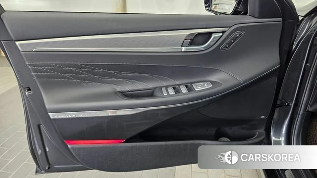 Hyundai The New Grandeur IG Hybrid id 4542515 из Кореи 16