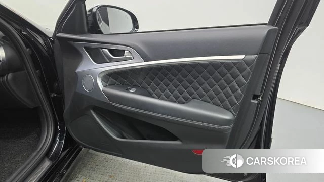Genesis G70 id 4496427 из Кореи 16