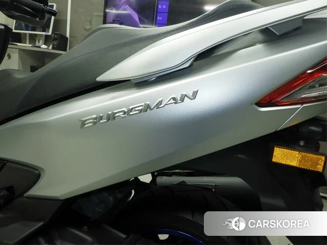 Suzuki BURGMAN 400 id 4183625 из Японии 16