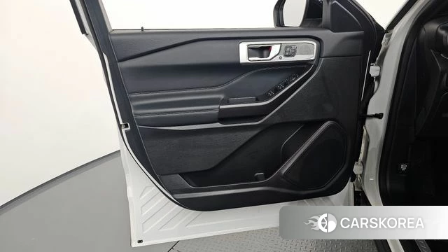 Ford Explorer 6th Generation id 4471082 из Кореи 16