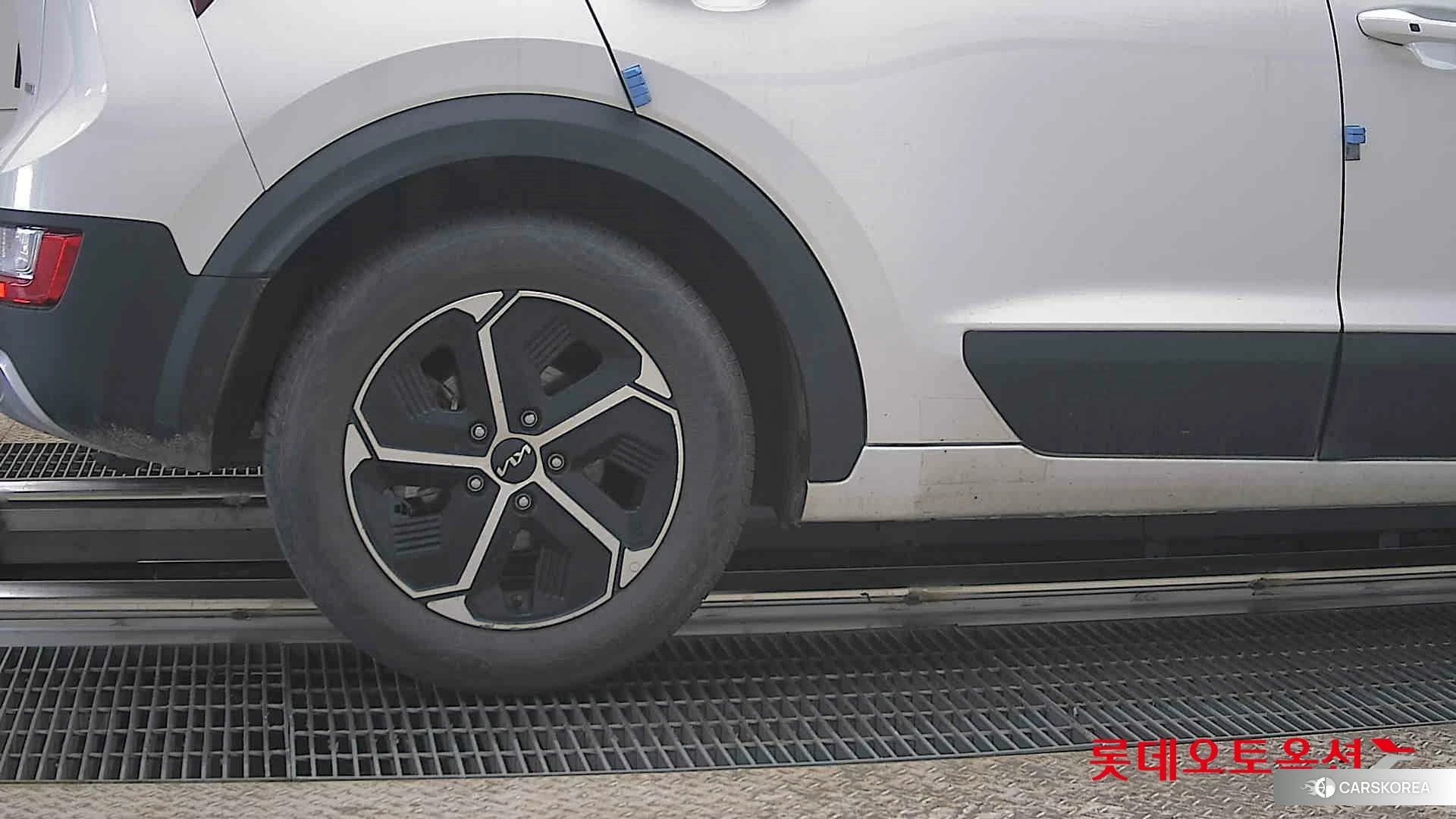 Kia Niro Hybrid id 3882089 из Кореи 16