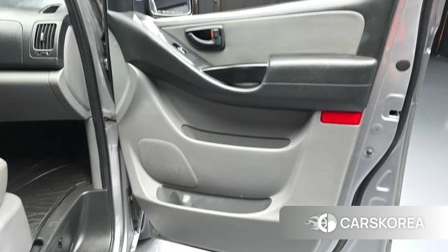 Hyundai The New Grand Starex id 4856512 из Кореи 16