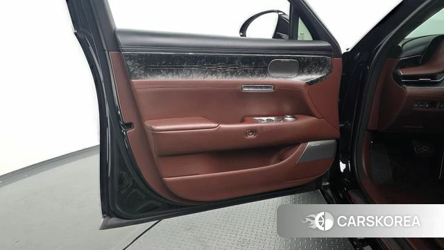 Genesis G90 (RS4) id 4716360 из Кореи 16