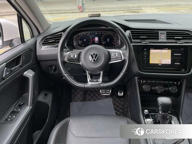 Volkswagen Tiguan L id 4366008 из Китая 16