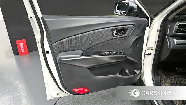 Ssangyong Berry New Tivoli id 4245688 из Кореи 16
