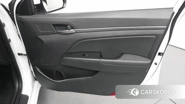 Hyundai Avante AD id 4615383 из Кореи 16