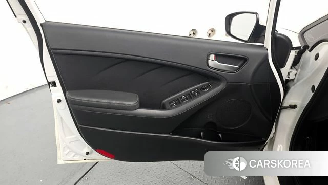Kia The New K3 id 4305193 из Кореи 16