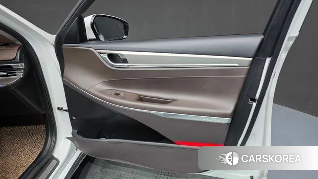 Hyundai The New Grandeur IG id 4726347 из Кореи 16