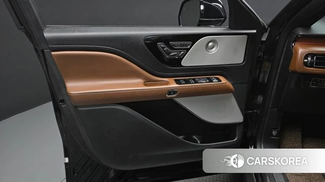 Lincoln Aviator 2nd generation id 4429458 из Кореи 16