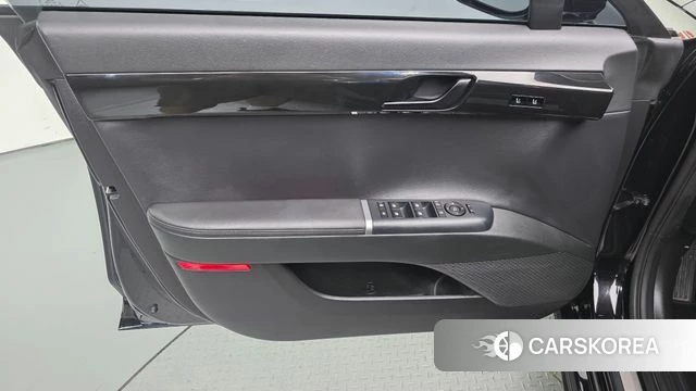 Hyundai Grandeur (GN7) id 4848185 из Кореи 16