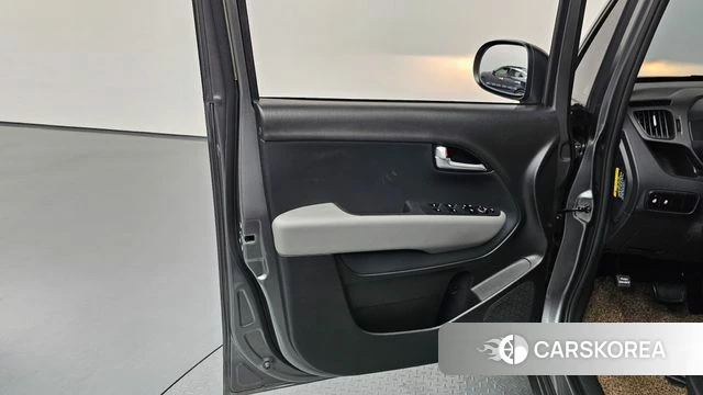 Kia The New Kia Ray id 4433121 из Кореи 16
