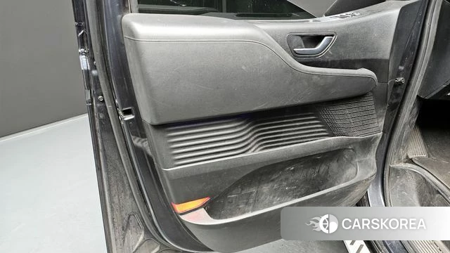 Hyundai Staria id 4281068 из Кореи 16