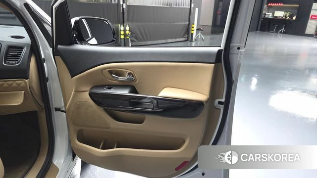 Kia The New Carnival id 4294694 из Кореи 16