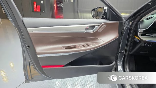 Hyundai The New Grandeur IG id 4324950 из Кореи 16