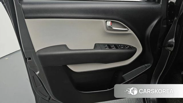 Kia The New Kia Ray id 4650489 из Кореи 16