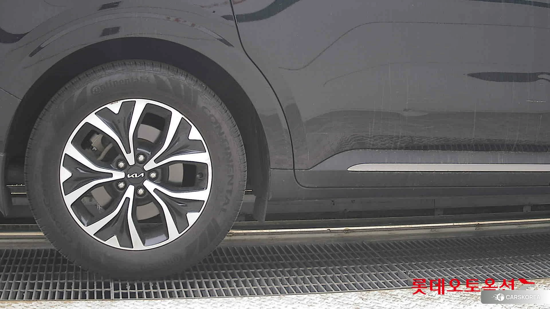 Kia Carnival id 4347406 из Кореи 16