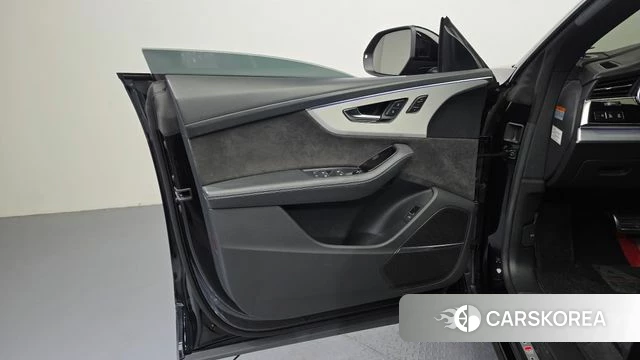 Audi Q8 (4M) id 4195809 из Кореи 16