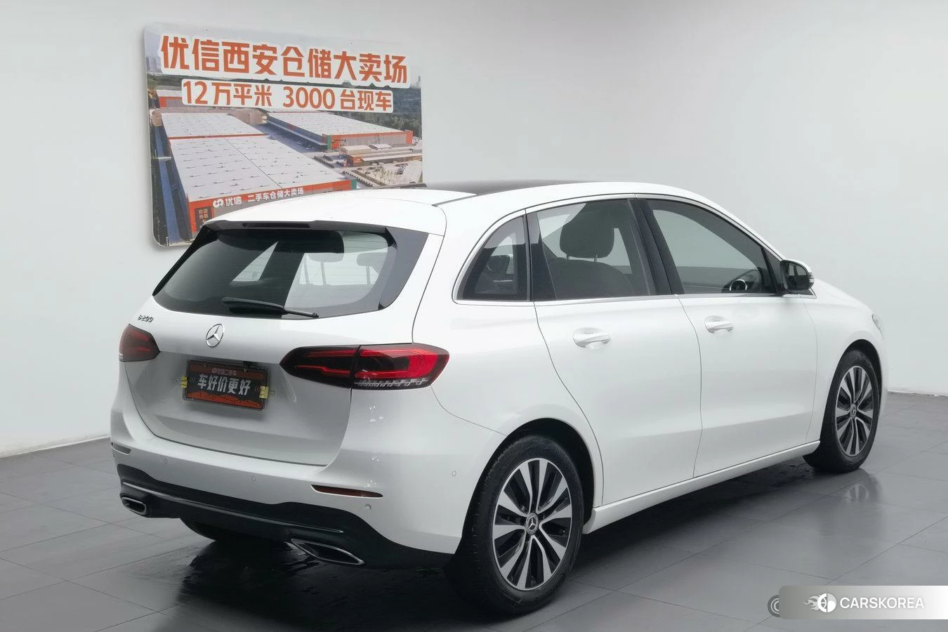 Mercedes-Benz Class B id 4479319 из Китая 16