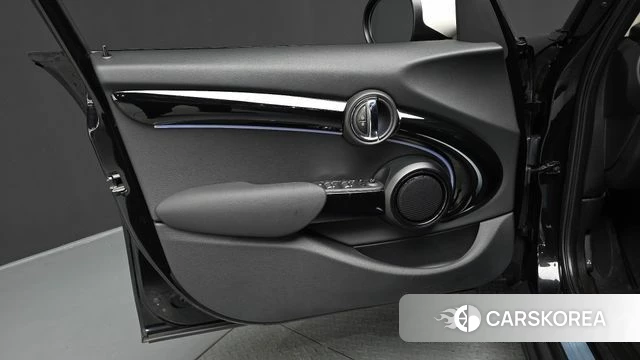 Mini Cooper id 4355122 из Кореи 16
