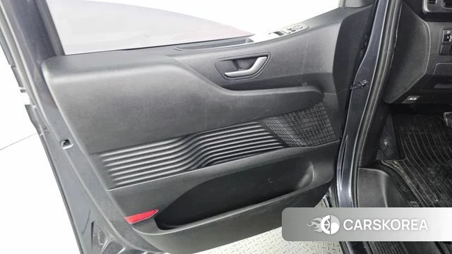 Hyundai Staria id 4481670 из Кореи 16