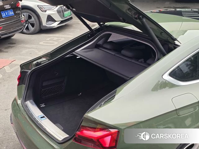 Audi A5 id 4272633 из Китая 16